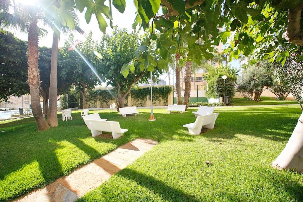 Appartement In Front Of The Sea With Ac And Pool à Alicante Extérieur photo