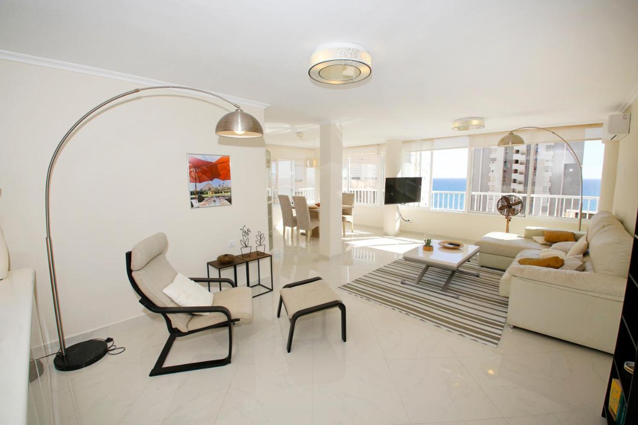 Appartement In Front Of The Sea With Ac And Pool à Alicante Extérieur photo