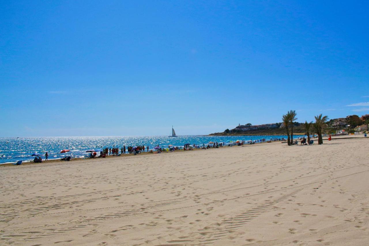 Appartement In Front Of The Sea With Ac And Pool à Alicante Extérieur photo