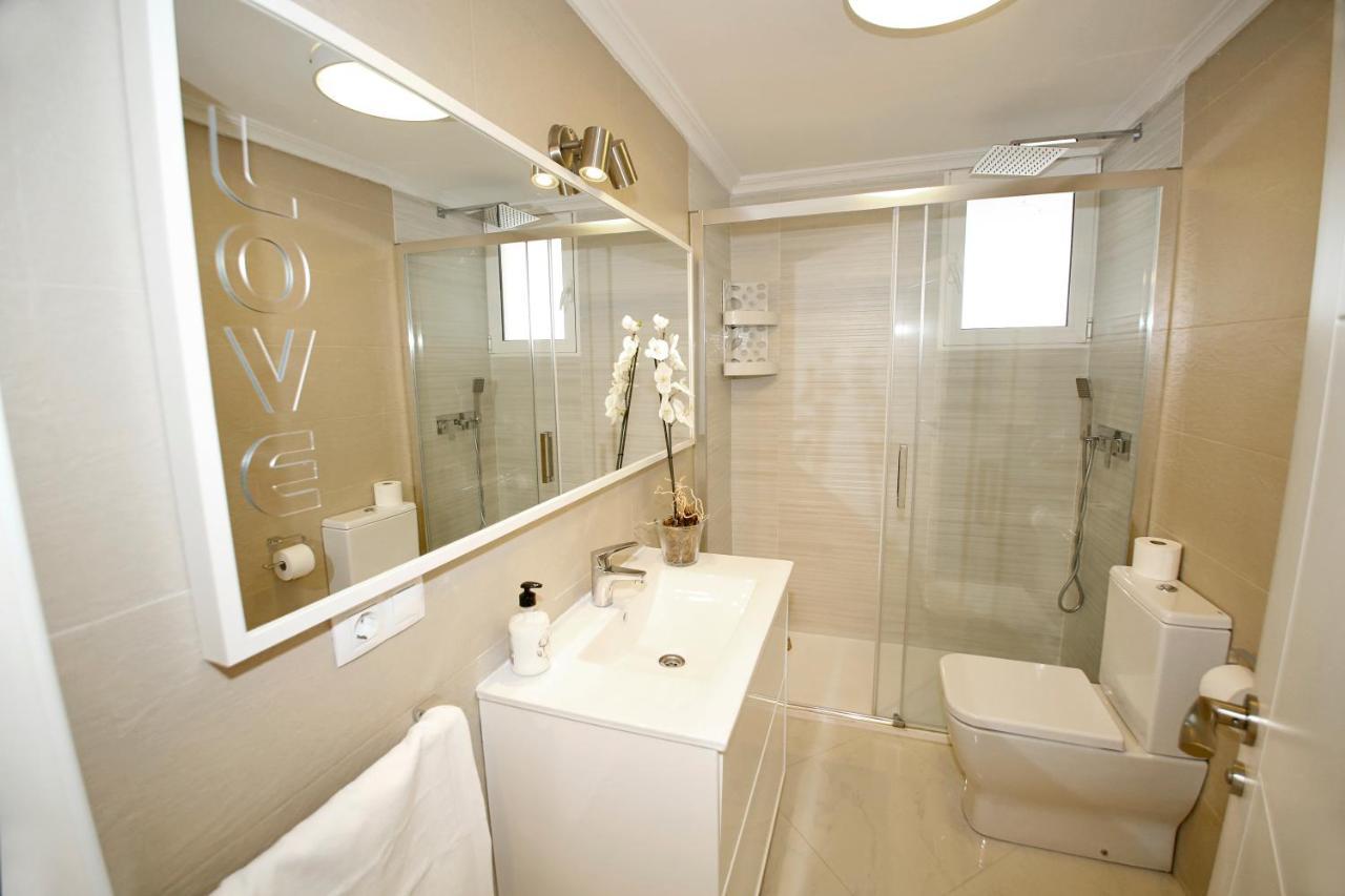 Appartement In Front Of The Sea With Ac And Pool à Alicante Extérieur photo